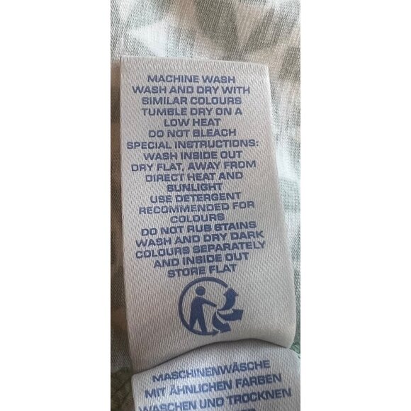 Boden Lola Jersey Knit Faux Wrap Dress Geo Pinwheel Print Green V-Neckline Sz 10 - Picture 4 of 11